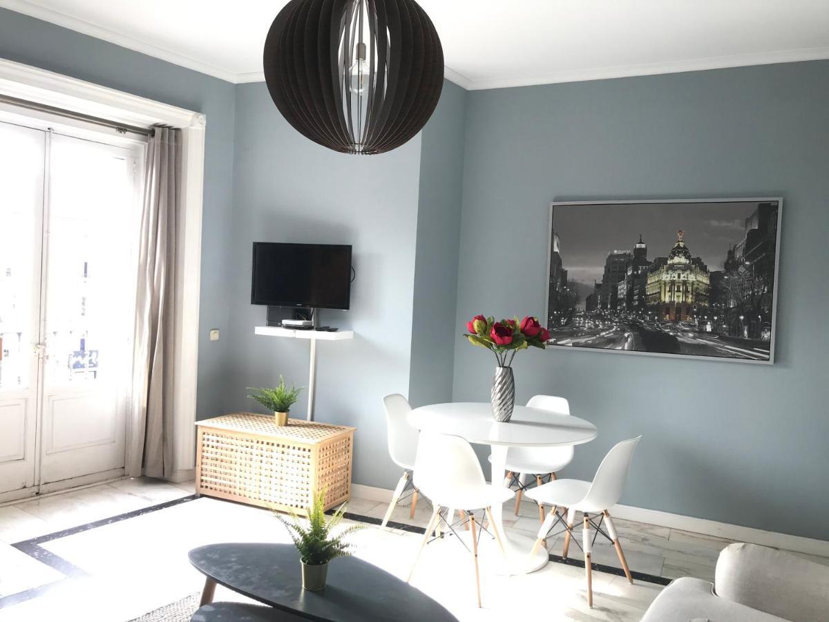 Oshun Puerta Del Sol Deluxe Apartment Madrid Exterior photo